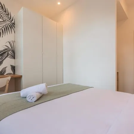 T2 Proche Tramway Et Commodites Апартаменты Туркуэн